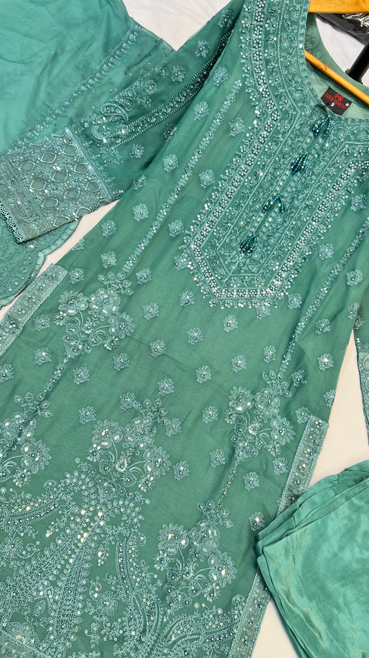 ✨ Luxury Embroidered Chiffon 3-Piece Suit ✨