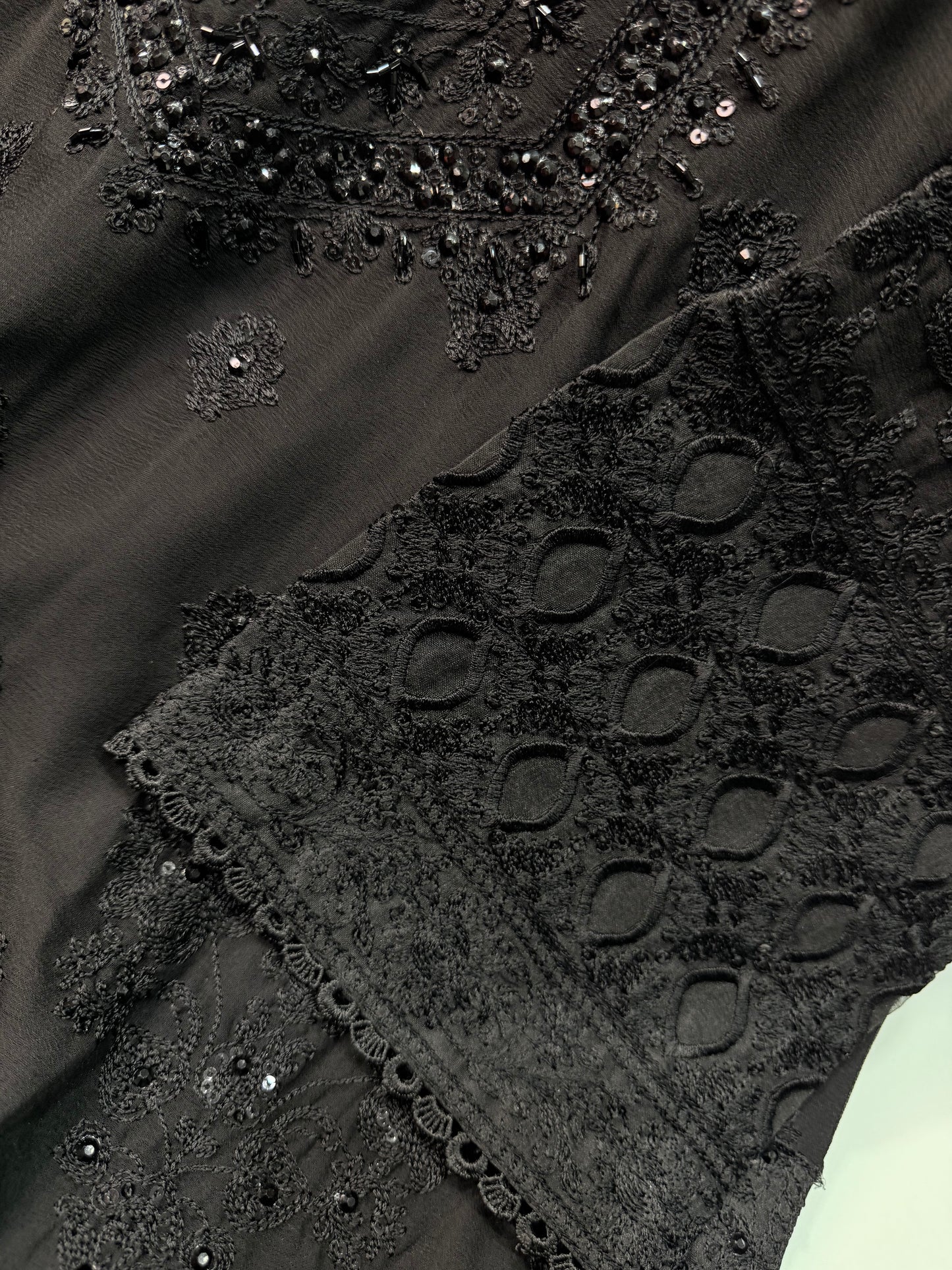 Chiffon Shirt With Chiffon Dupatta.