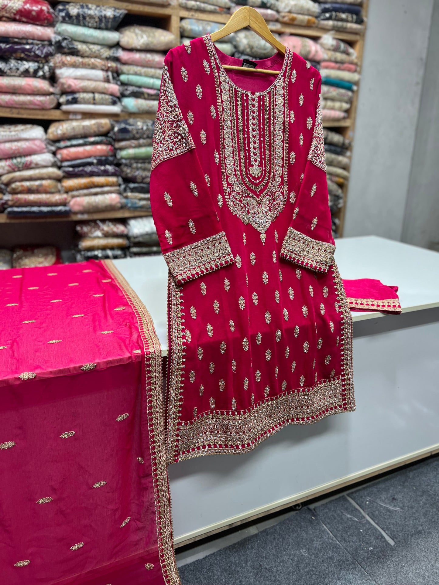 Luxury Chiffon 3PC Heavy Embroidered Wedding Wear Suit | Punjab Boutique Jhelum