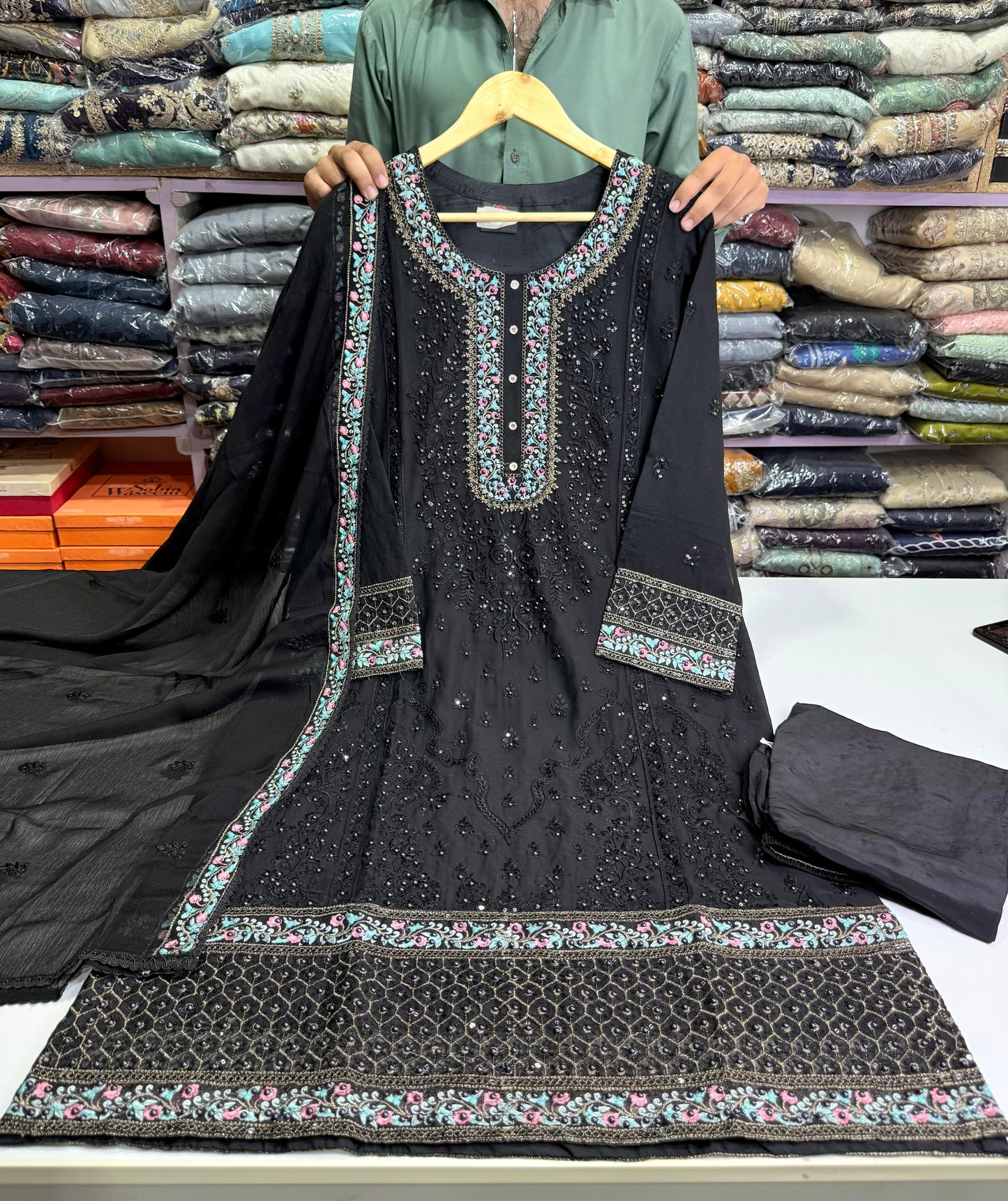 CHIFFON FABRIC Embroidered Shirt With Embroidered Dupatta Collection 2025
