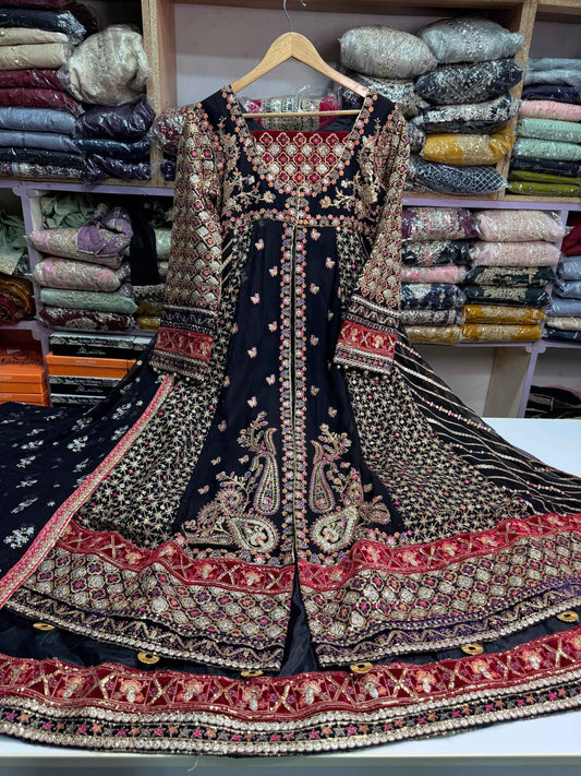 CHIFFON FABRIC 2 piece Beautiful Embroided Maxi