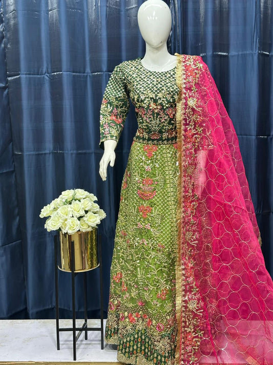 Zewar-e-Ishq FG 152 Green Mehndi