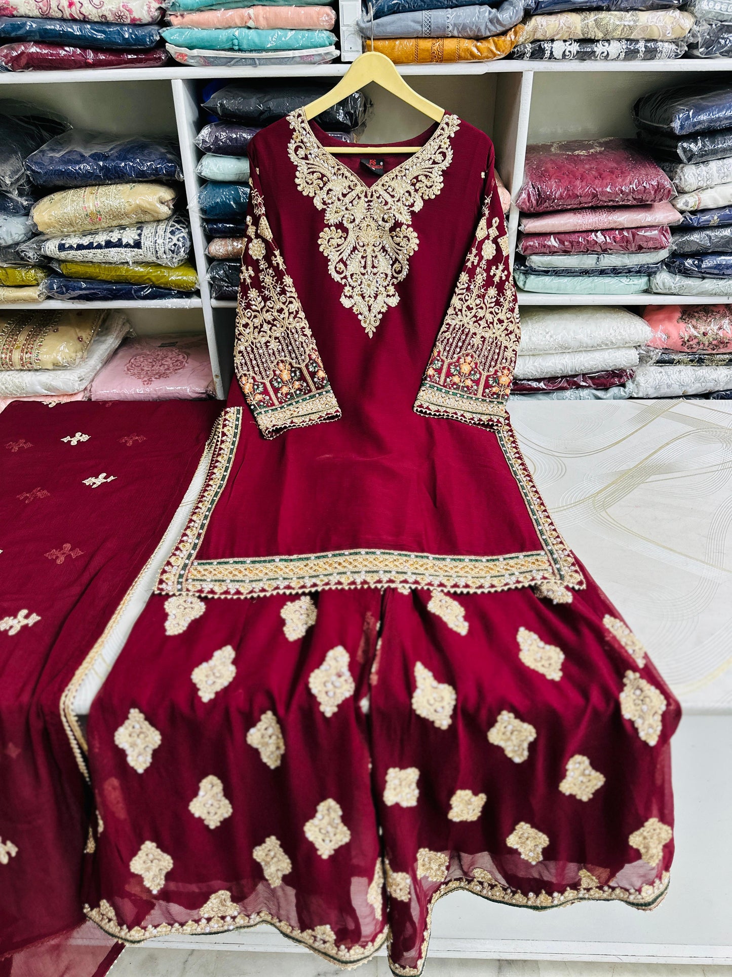PB8592 Maroon