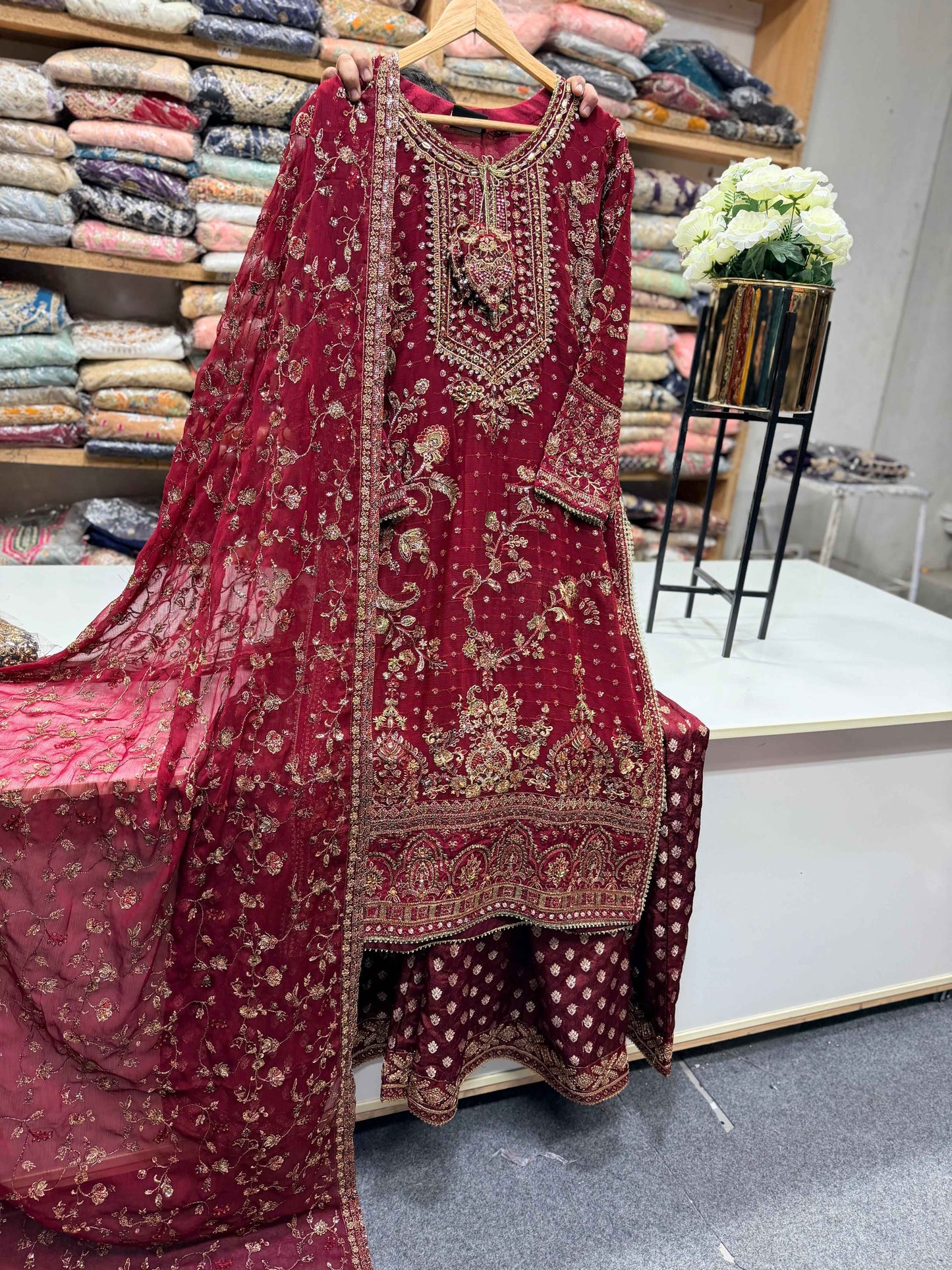 Chiffon Dress – Heavy Embroidered Elegant Wear ✨