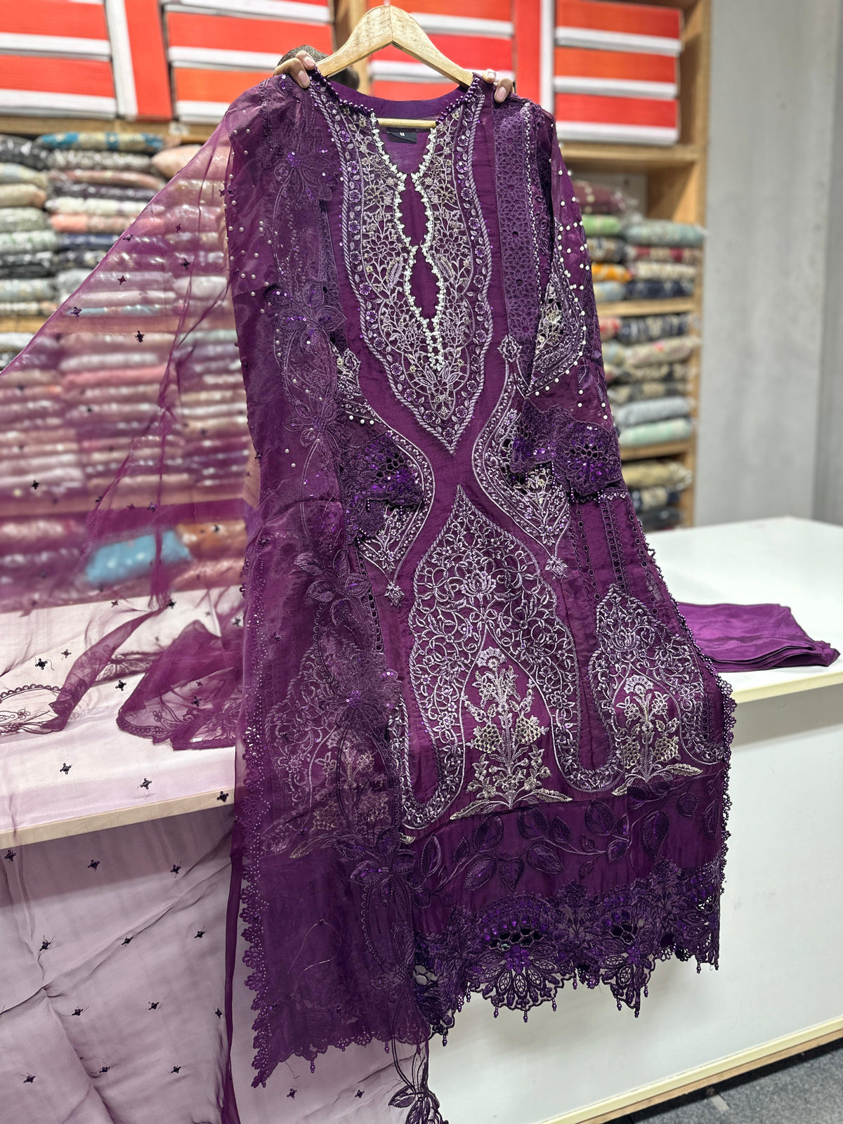 PB2839 Purple