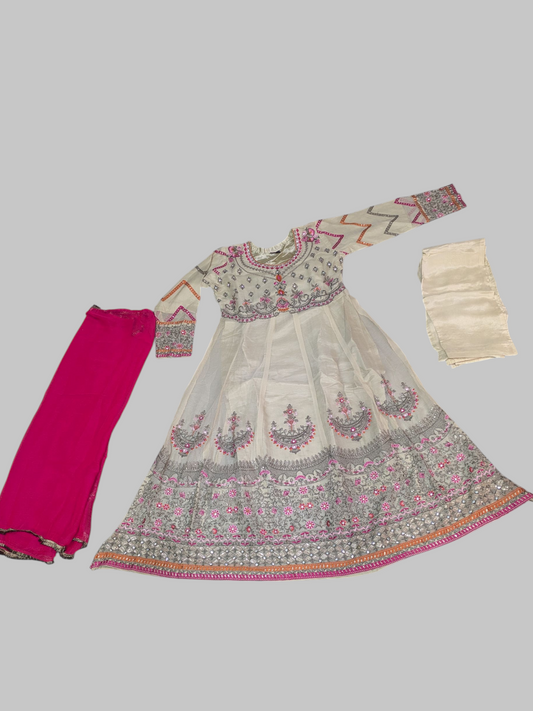 Chiffon Maxi with Embroidery & Thread Work, Grip Trouser & Chiffon Dupatta