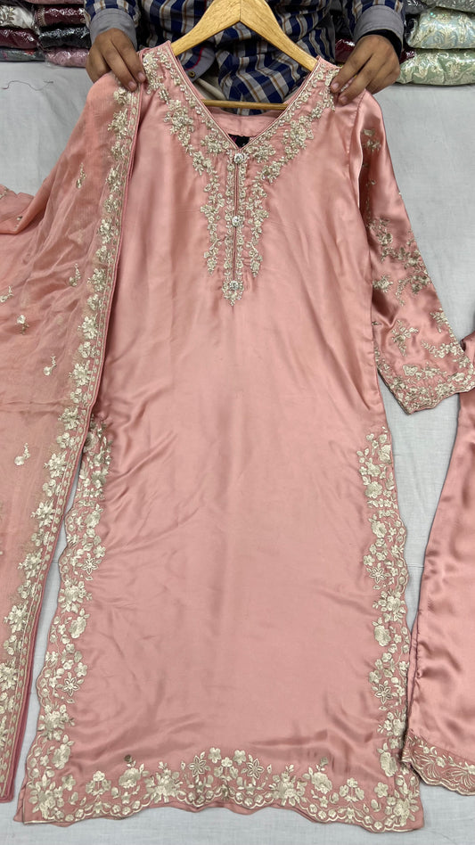 Elegant silk dress with delicate embroidery