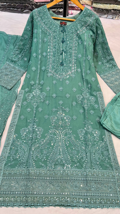 ✨ Luxury Embroidered Chiffon 3-Piece Suit ✨