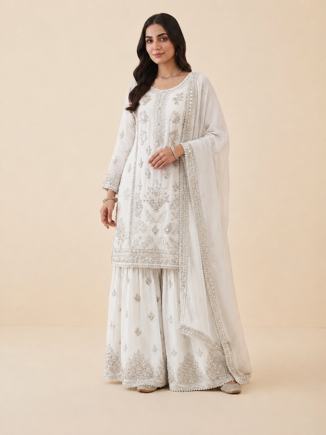 PB8952 White