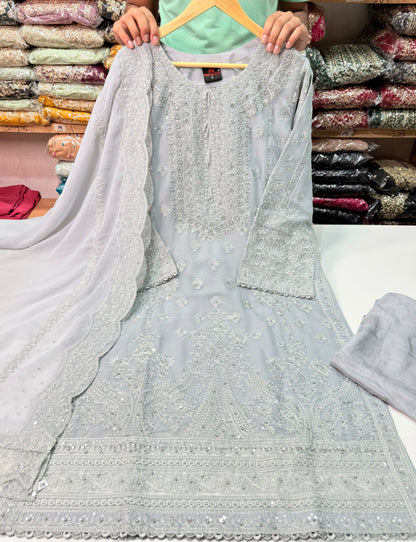 Chiffon Shirt With Chiffon Dupatta.