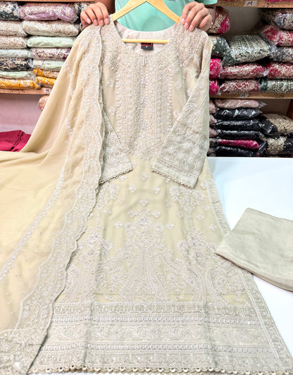 Chiffon Shirt With Chiffon Dupatta.