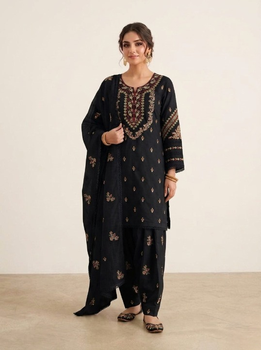 Embroidered Black 3pc Shalwar Kameez