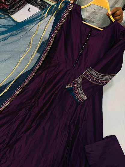 KHADDI FABRIC Beautiful Embroided Frock With Dupatta