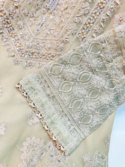 Chiffon Shirt With Chiffon Dupatta.
