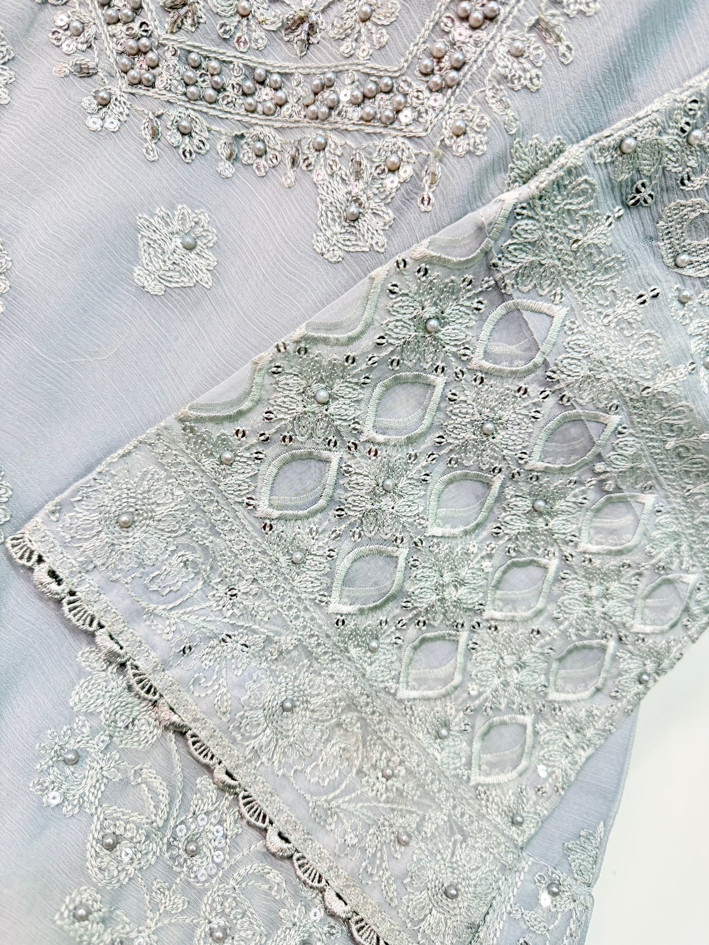 Chiffon Shirt With Chiffon Dupatta.