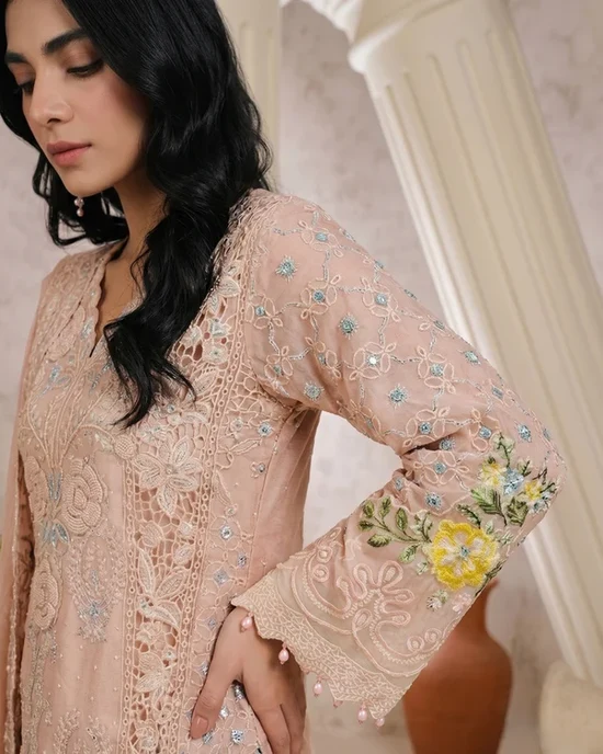 SL3792 Peach
