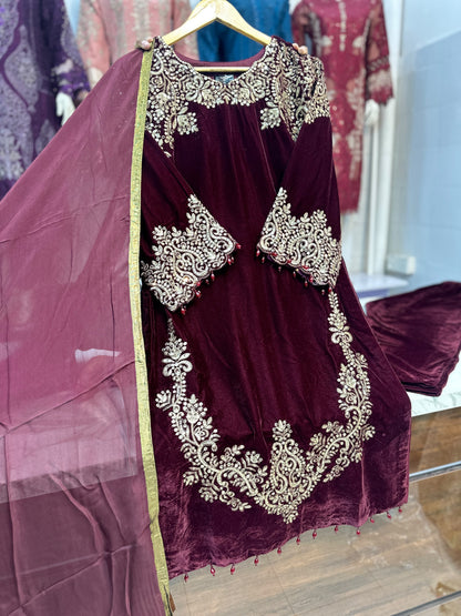 PB 560 MAROON