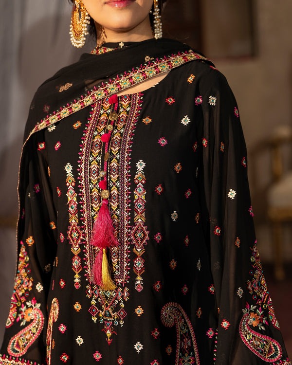 Karma Saj Dhaj 522 Jet Black