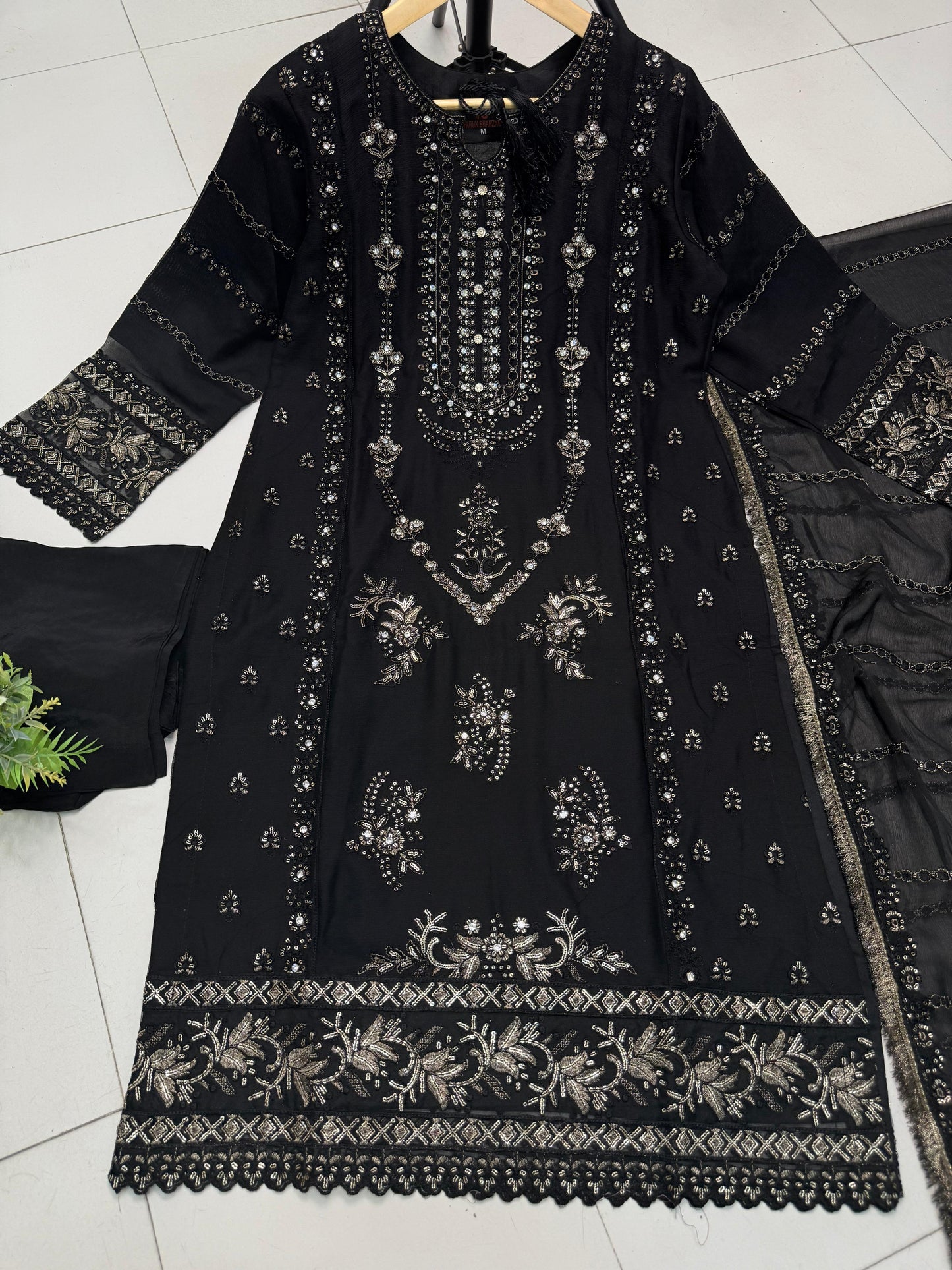 CHIFFON FABRIC Beautiful Embroidered Shirt With Dupatta 2025