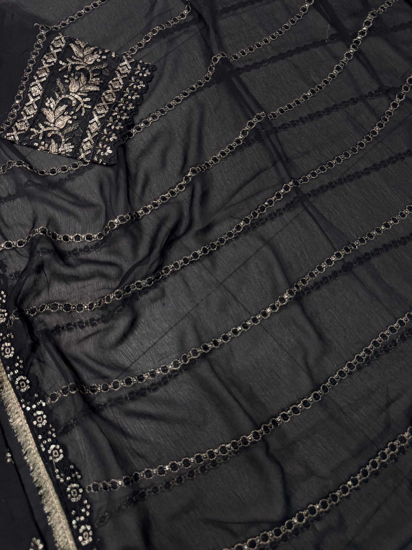 CHIFFON FABRIC Beautiful Embroidered Shirt With Dupatta 2025