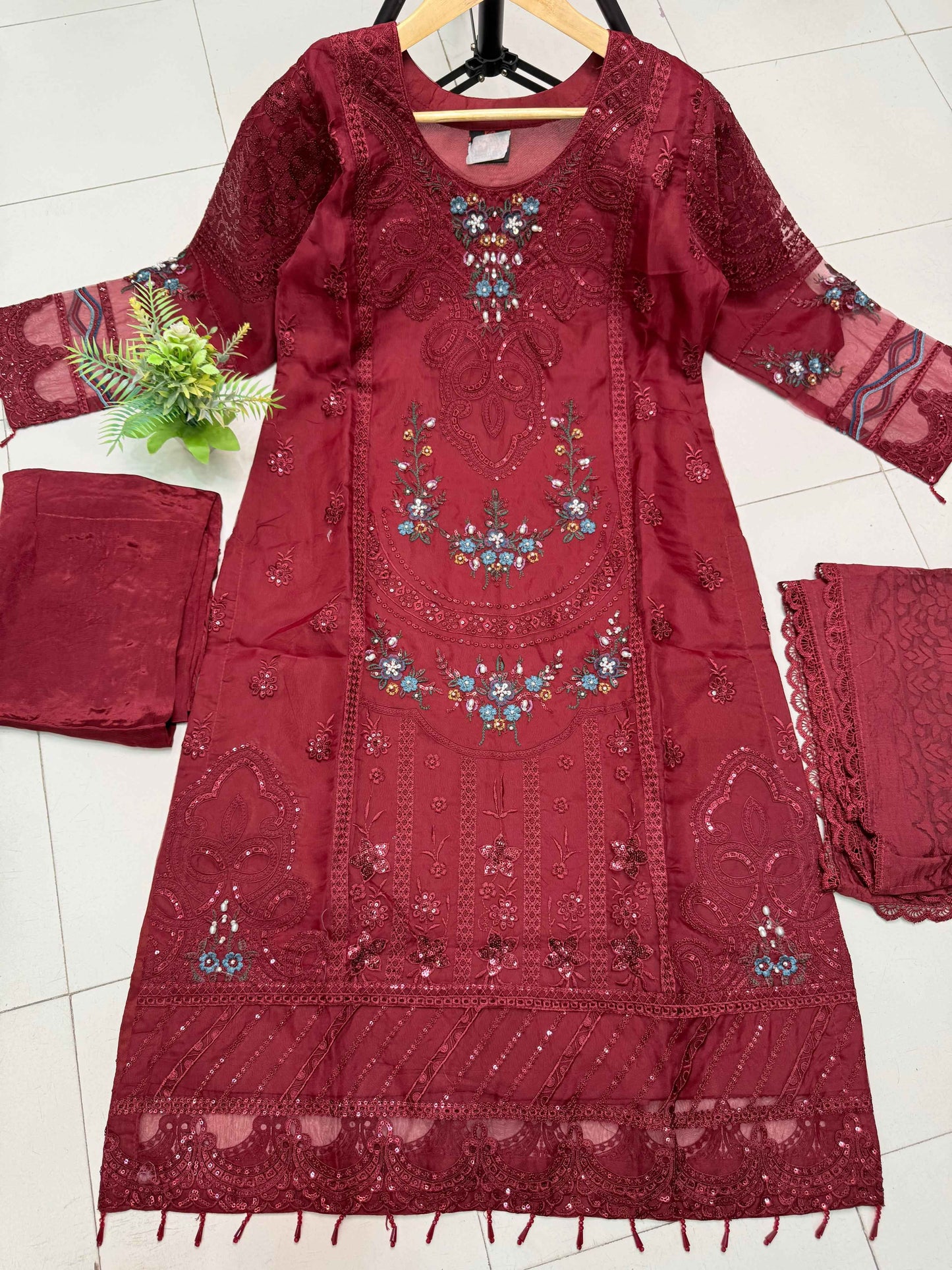 ORGANZA FABRIC Beautiful Embroidered Dress With Dupatta Collection 2025