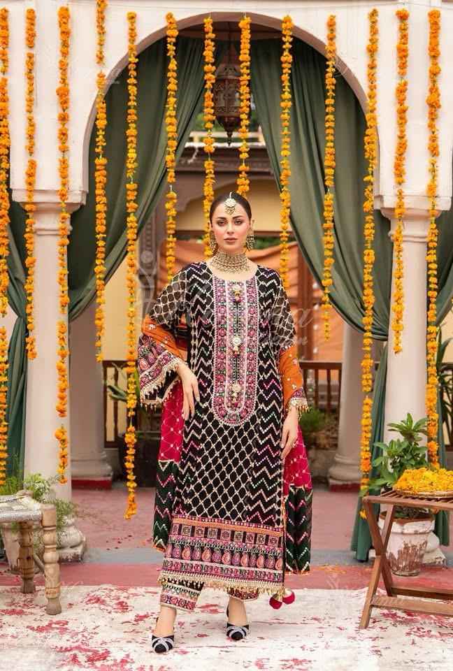 CHIFFON Long Shirt With Heavy Dupatta Beautiful Designer Wear