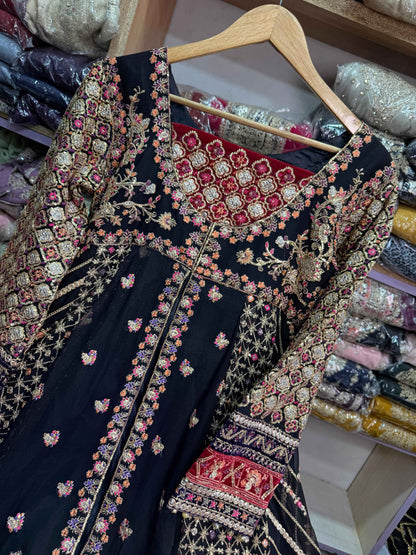 CHIFFON FABRIC 2 piece Beautiful Embroided Maxi