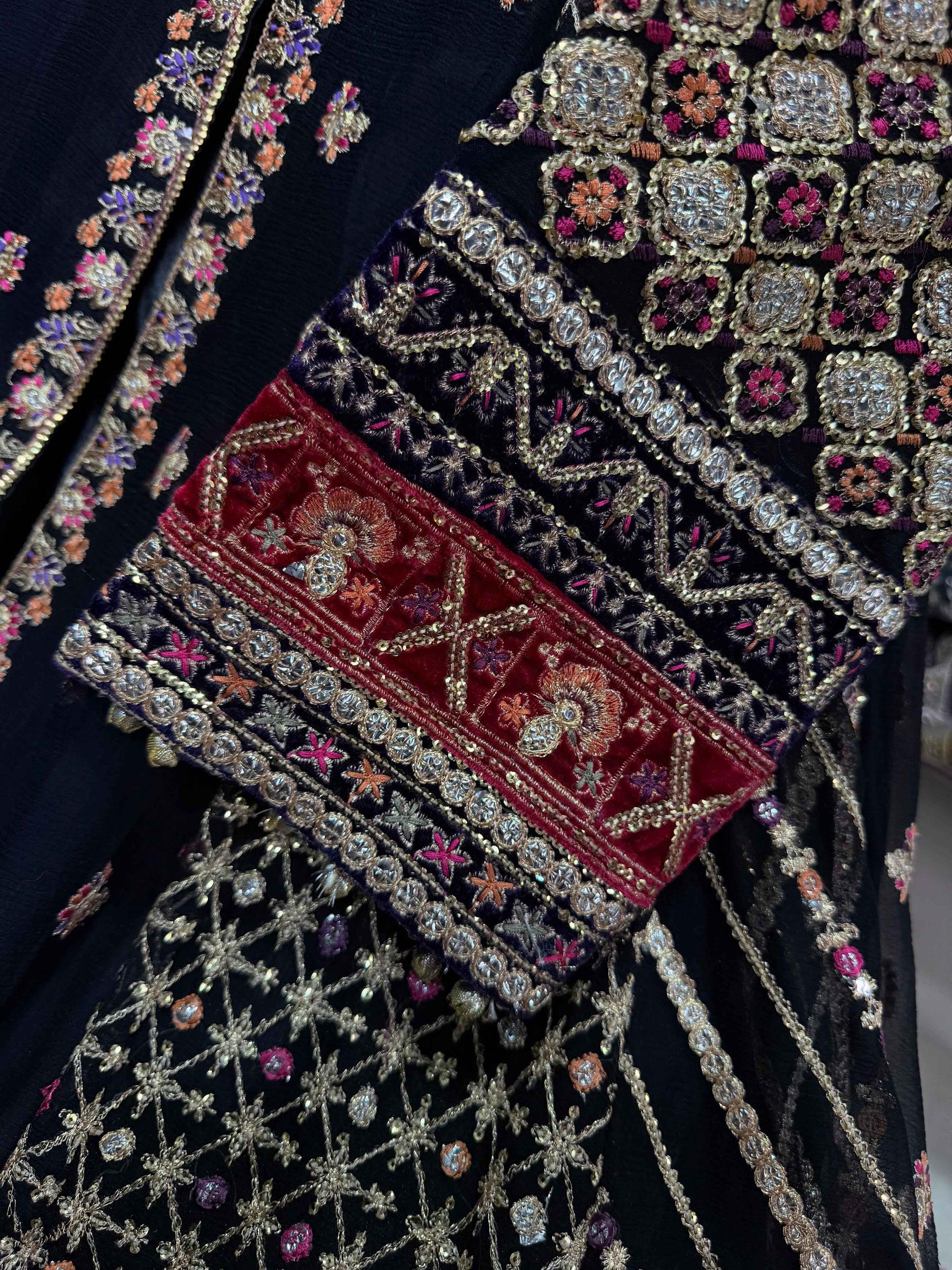 CHIFFON FABRIC 2 piece Beautiful Embroided Maxi