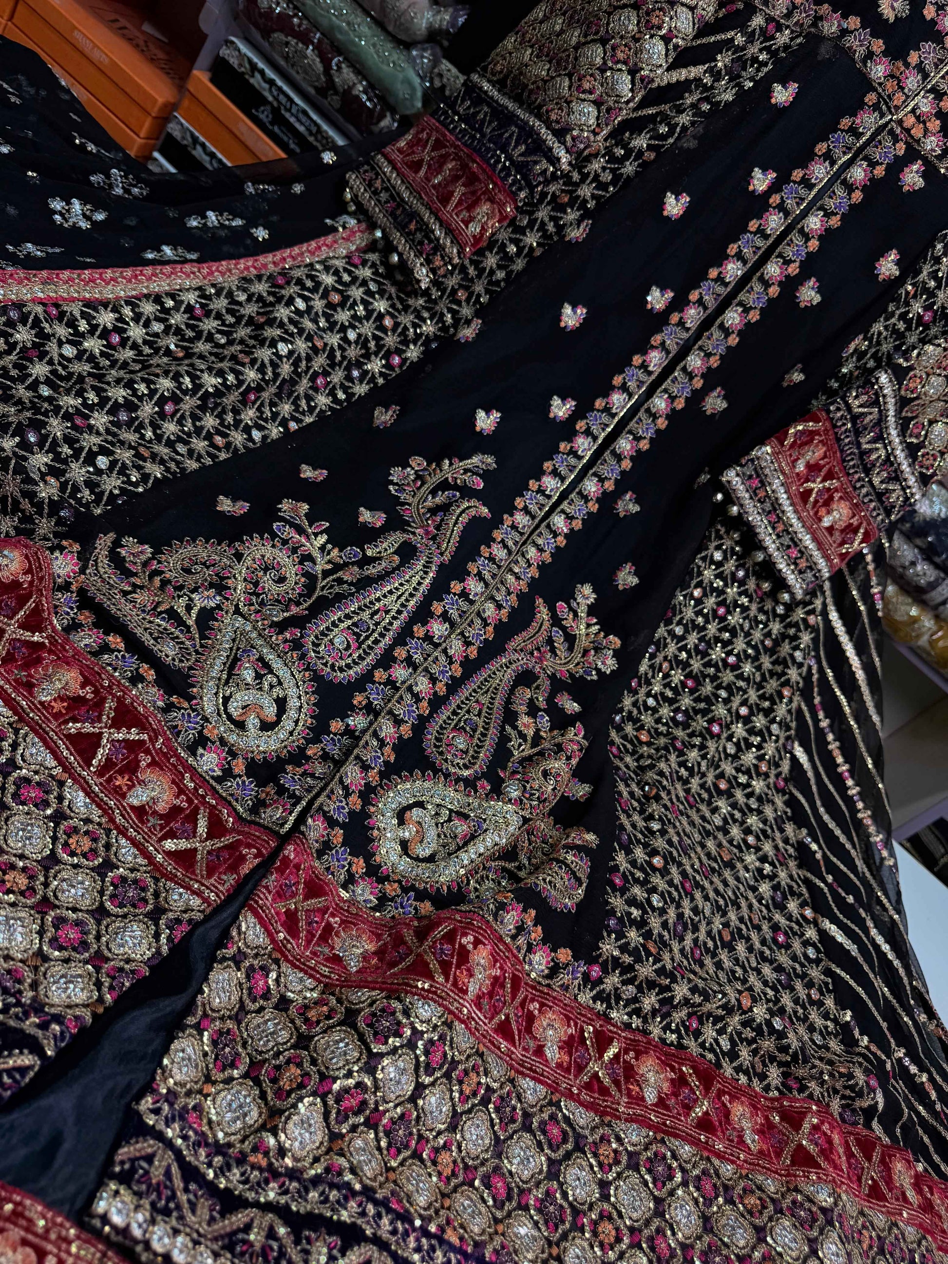 CHIFFON FABRIC 2 piece Beautiful Embroided Maxi