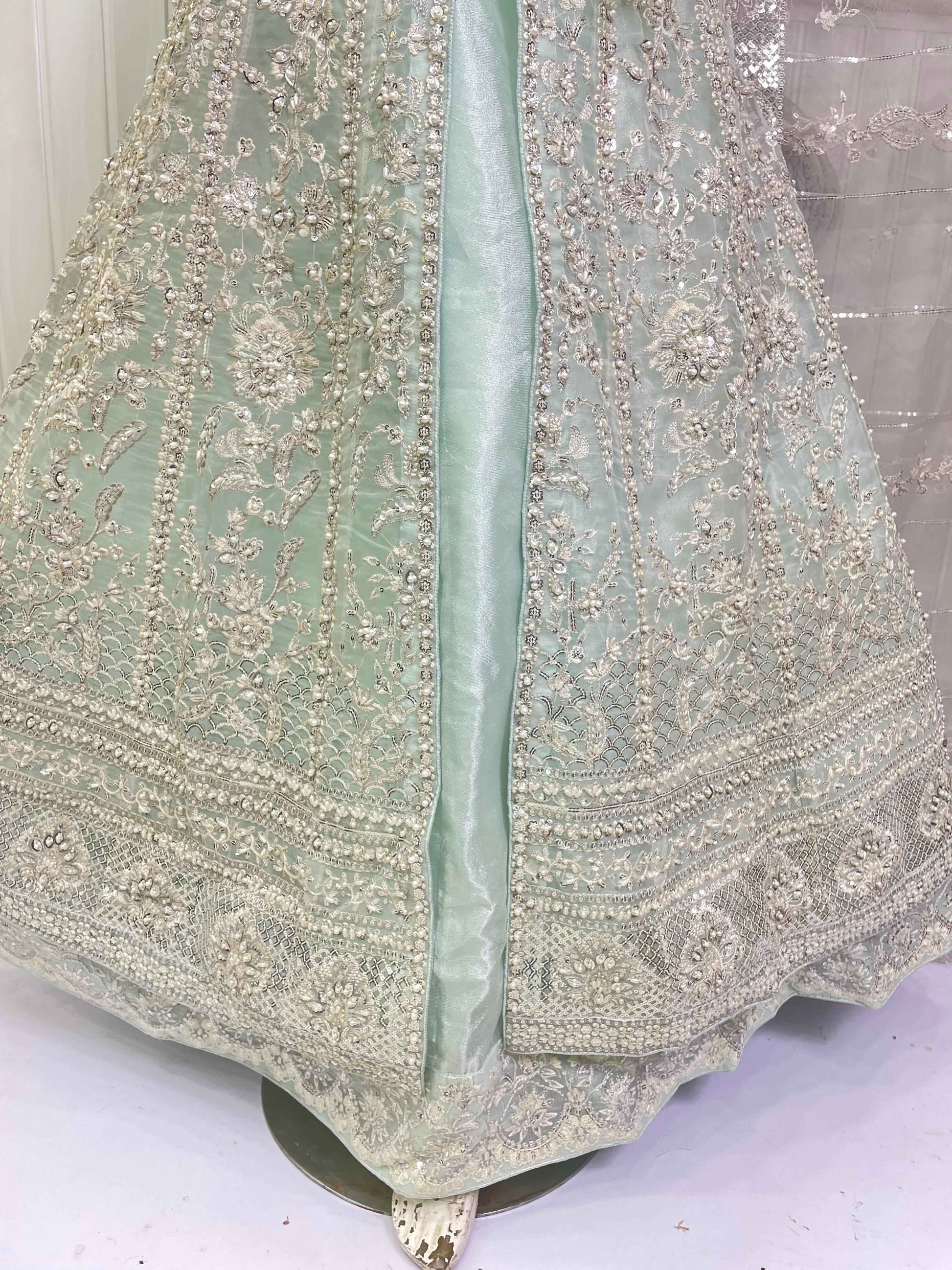 ORGANZA FABRIC 3-PCS Beautiful Heavy Embroided Maxi Dress 2025