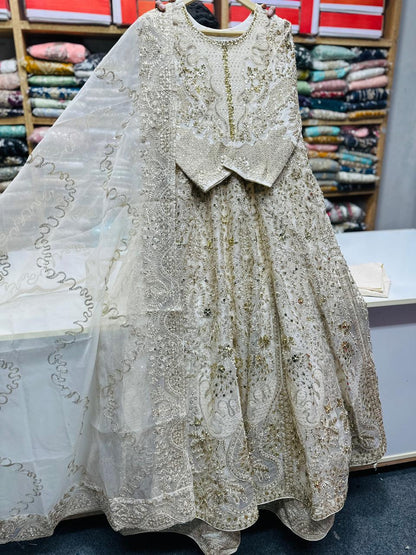 Organza Wedding Maxi | Grace & Glamour in Every Stitch Off White