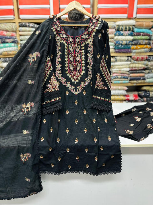 Embroidered Black 3pc Shalwar Kameez