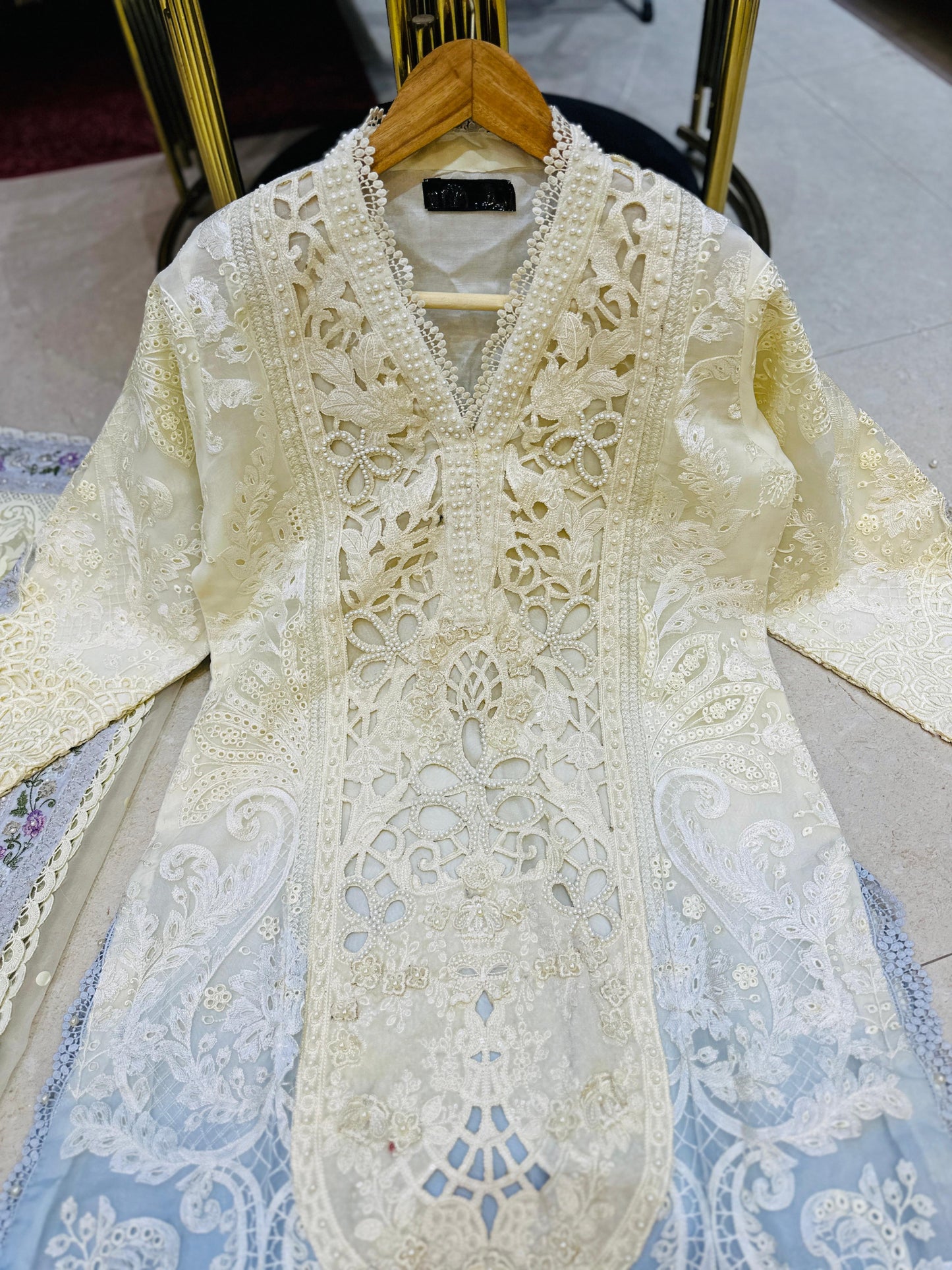 PB1712 Blue