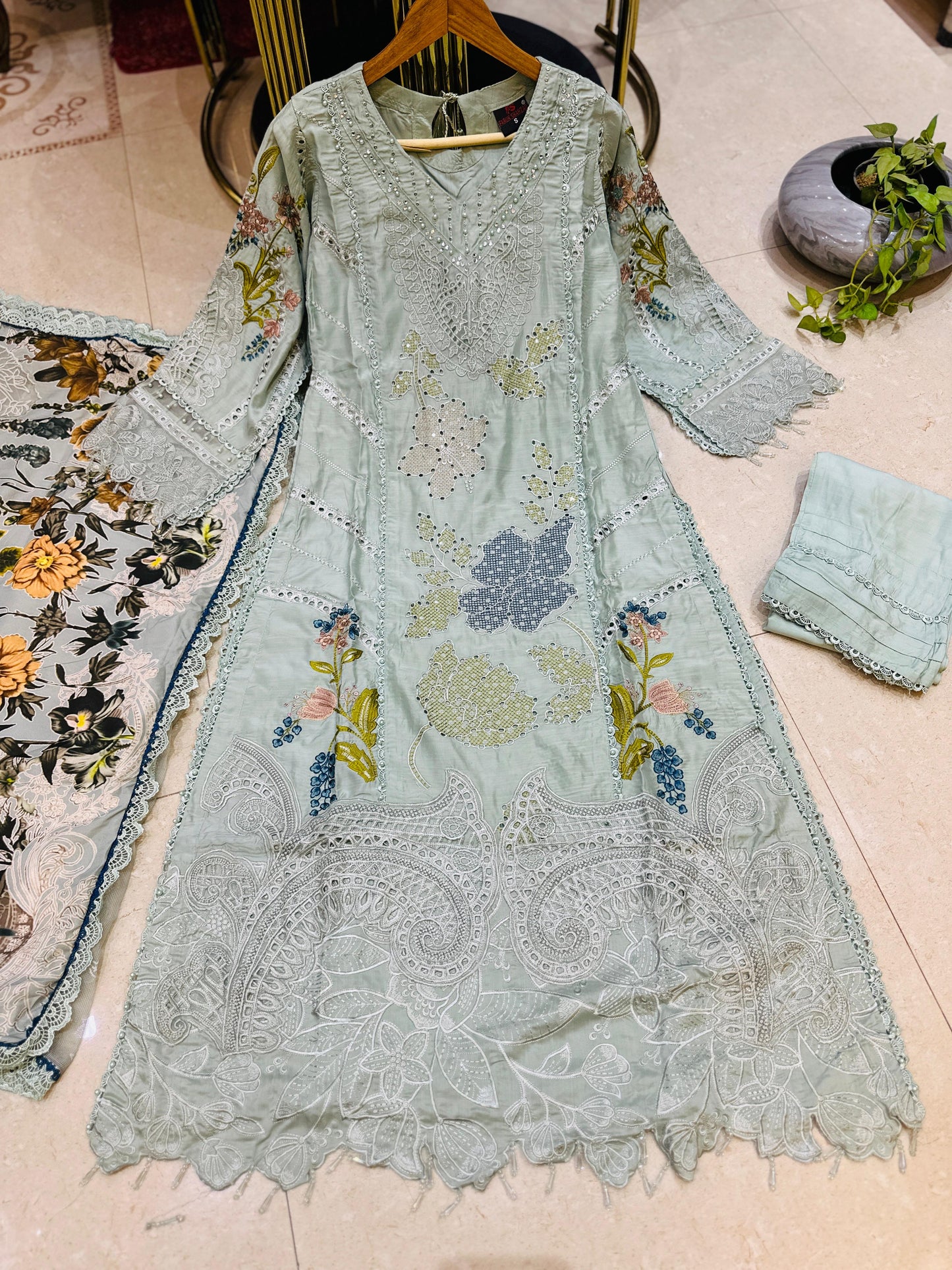 SG1478 Chikan kari Viscose Sage Green