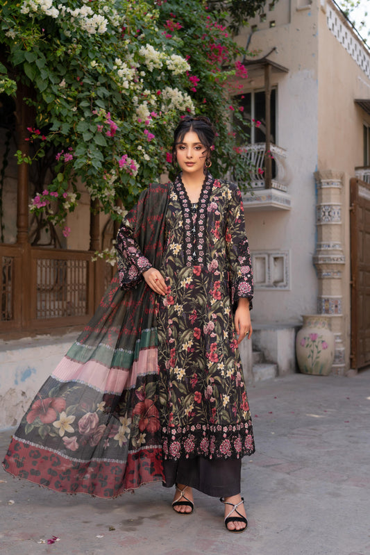 Munria Lawn Black