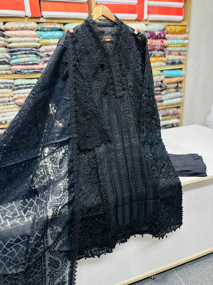 PB4343 Black