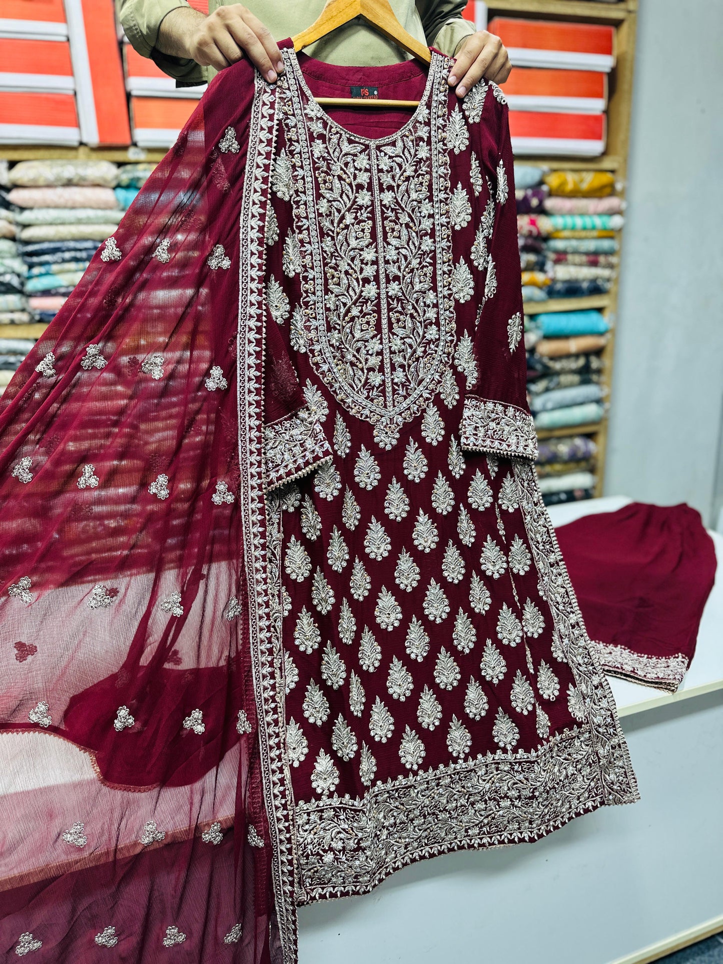 PB1738 Maroon