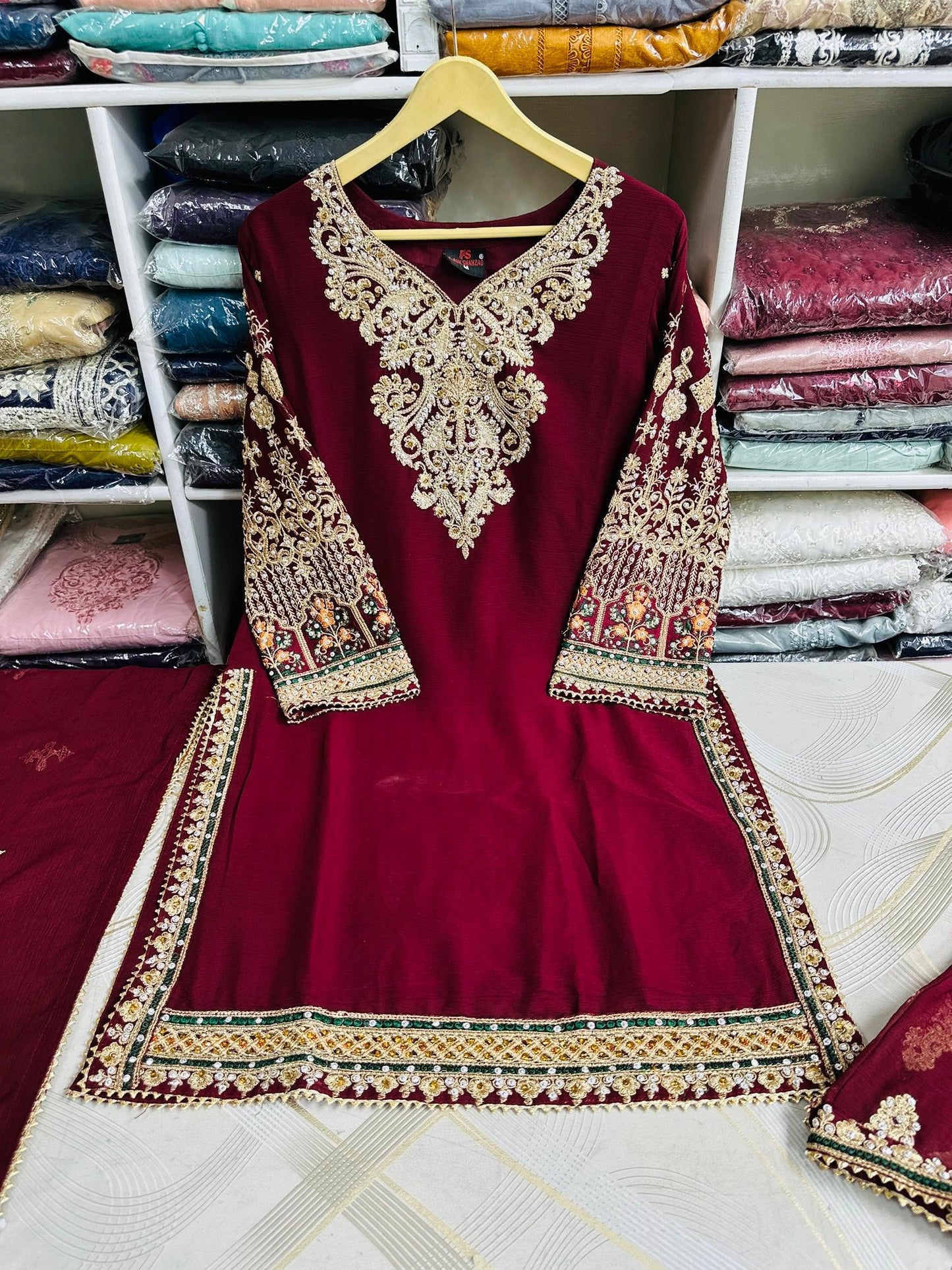 PB8592 Maroon