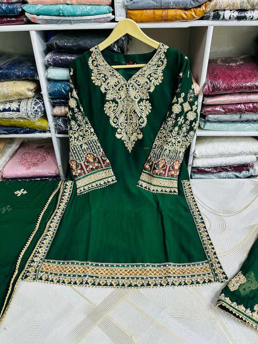 PB8592 Green