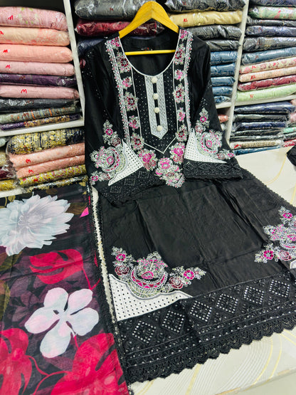 SG2637 Viscose Black