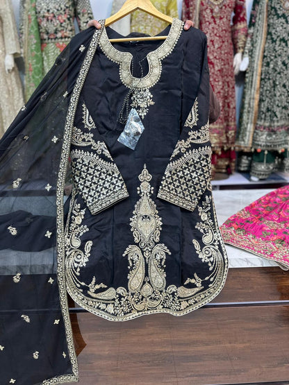 SJ 944 Black