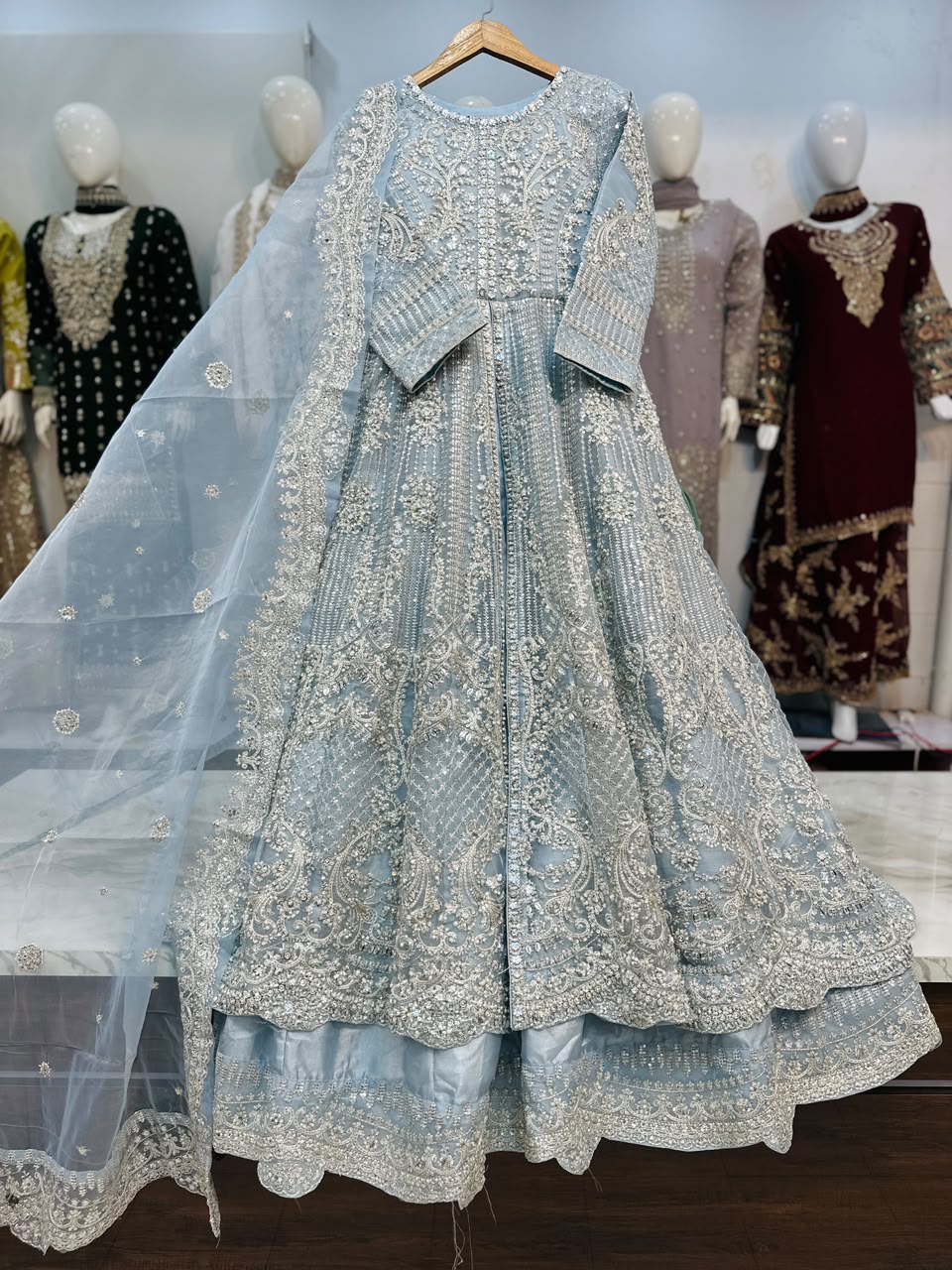 PB 7392 Ice Blue