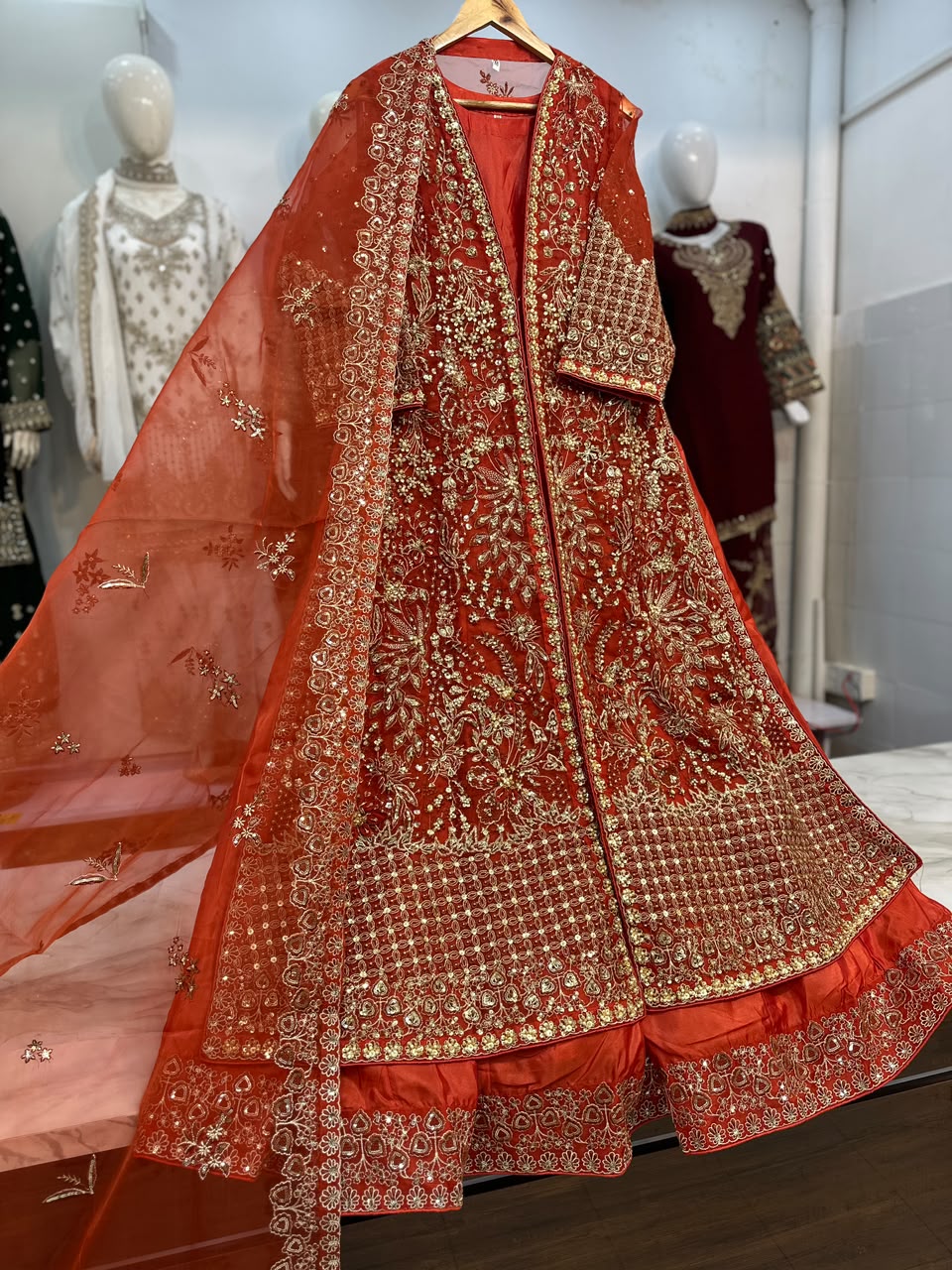 PB 7493 Crimson Red
