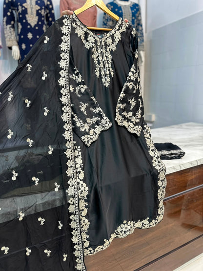 PB 6384 Black