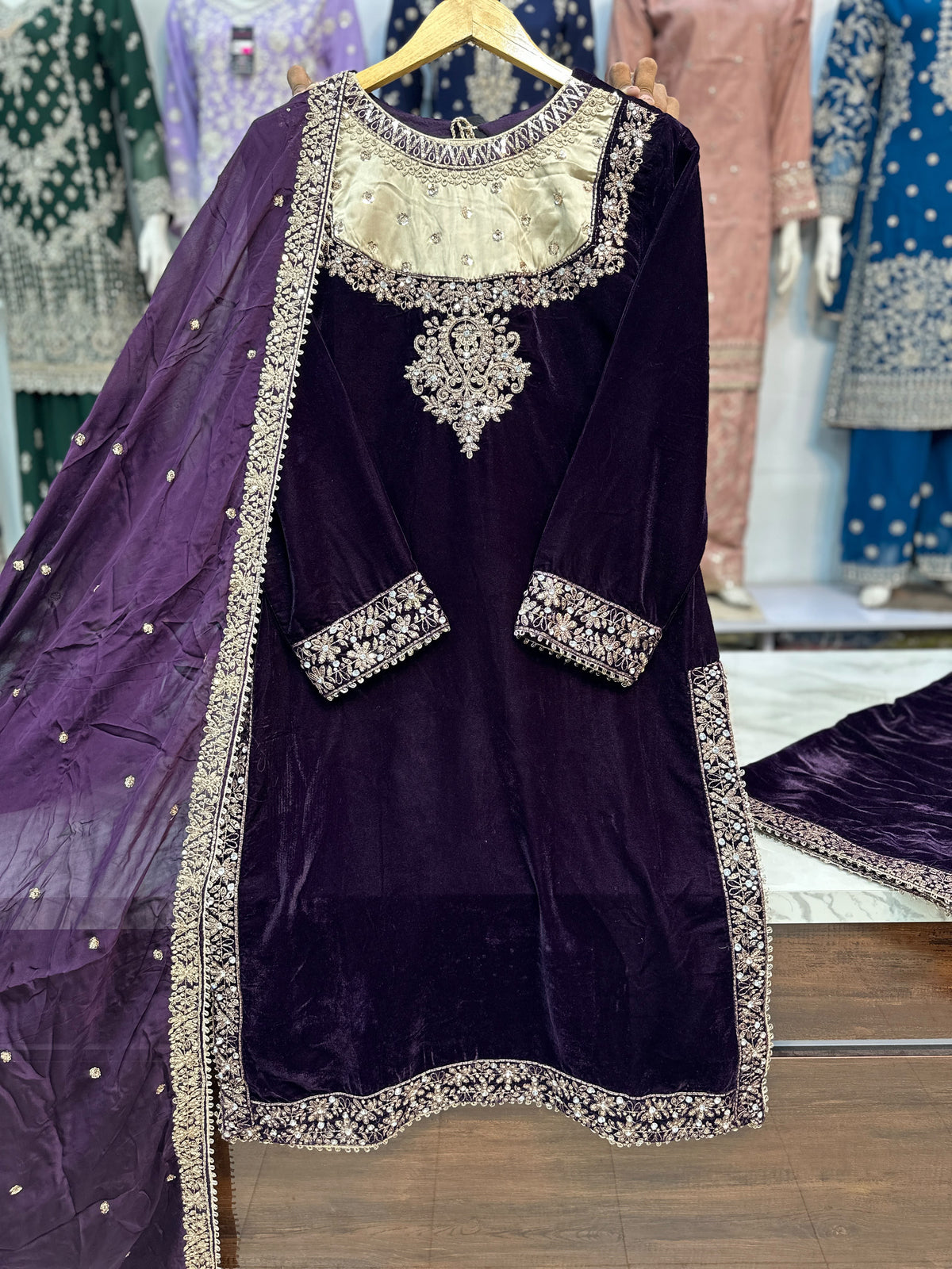 PB920 Velvet Purple