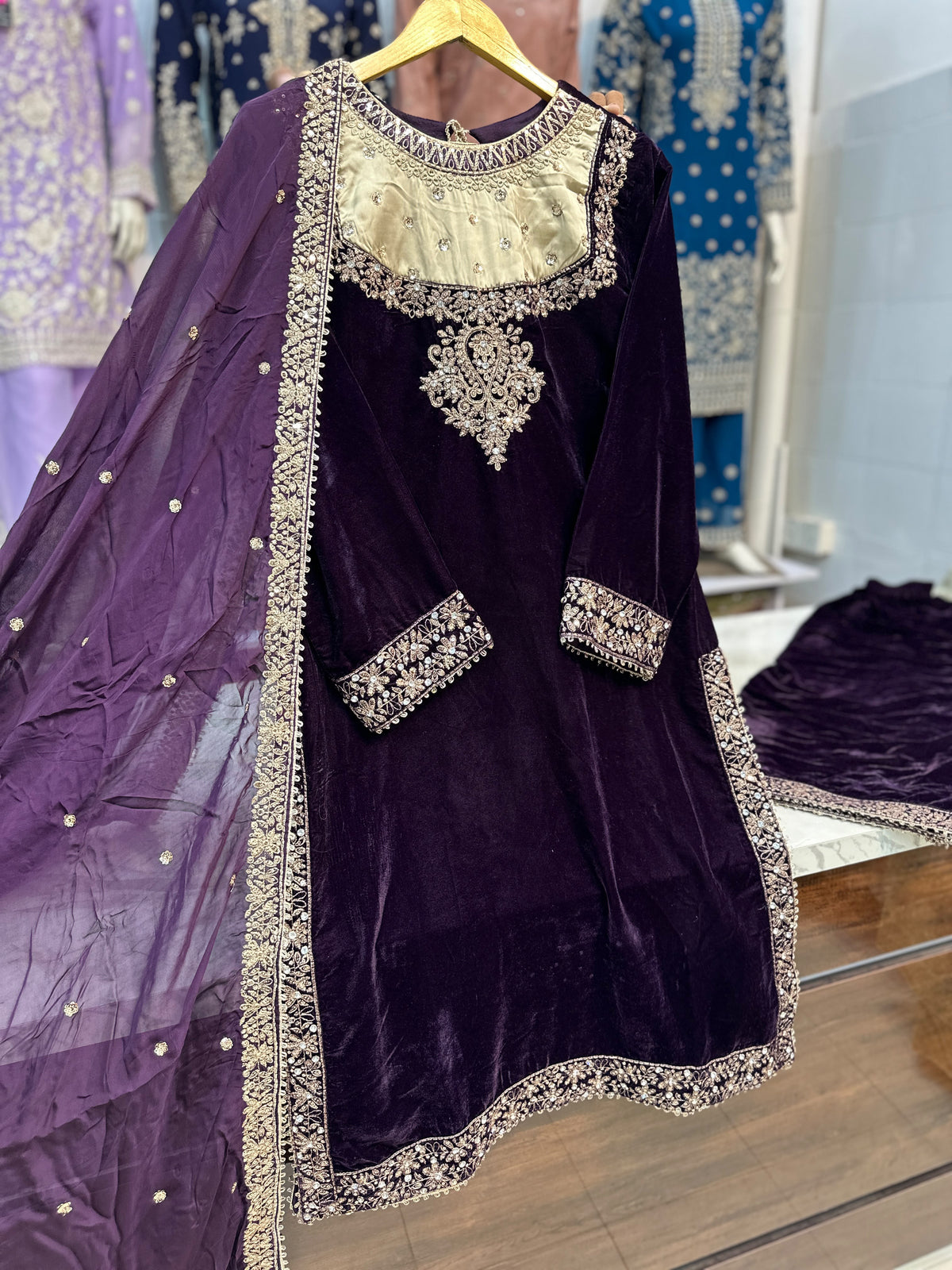 PB920 Velvet Purple