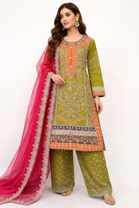 Mehndi Outfit – Organza Hand-Made Work with Tassel Embellishment ✨