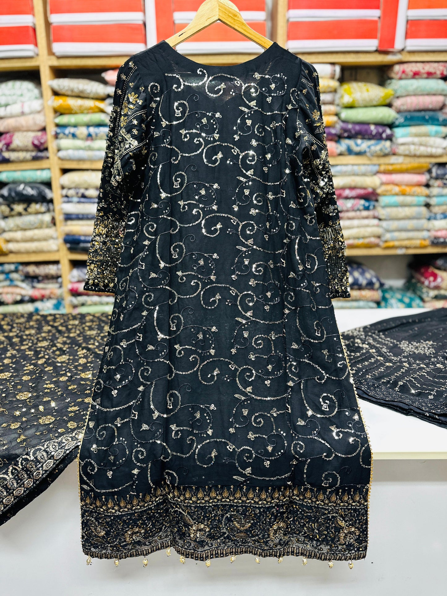 SJ3403 Black