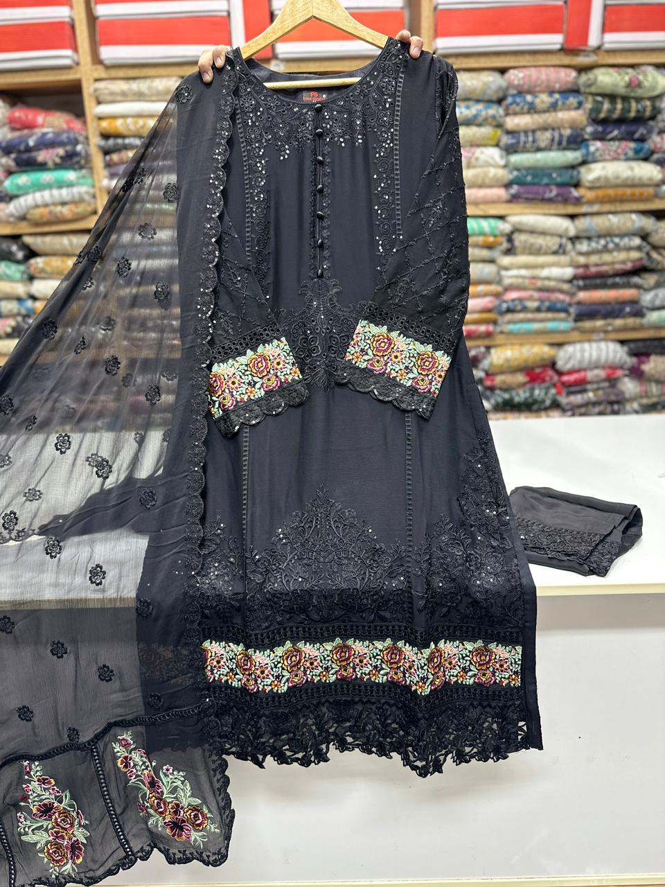SG001 Chiffon Black