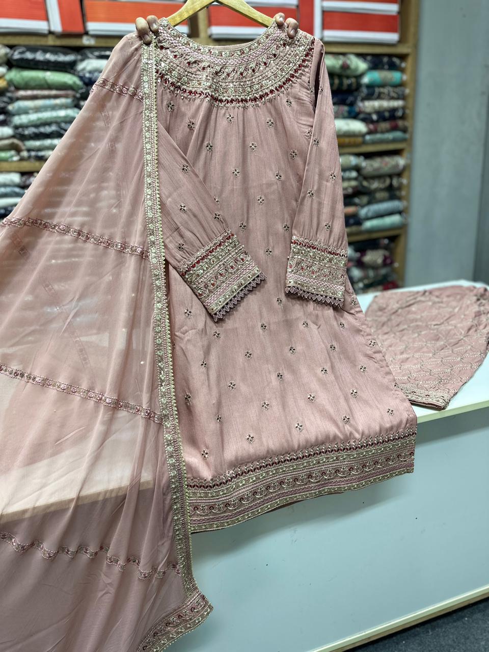 SG2450 Pink